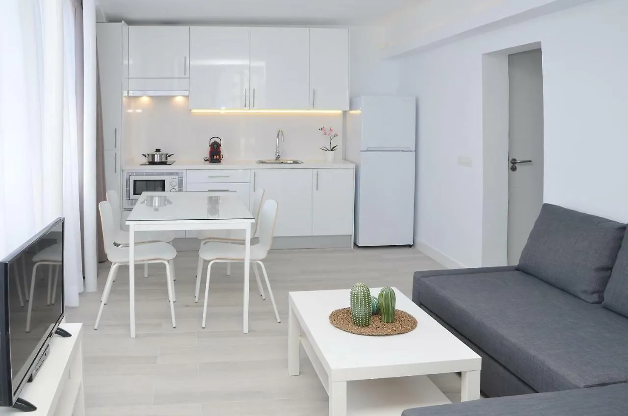 Canary Lofts Glorieta Santa Cruz de Tenerife 0*,  Spain
